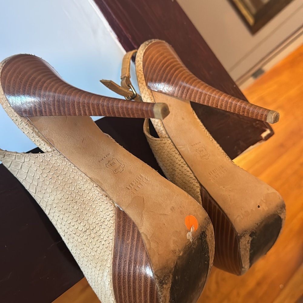 Stuart Weitzman Slingback Front Platform Peep Toe… - image 4